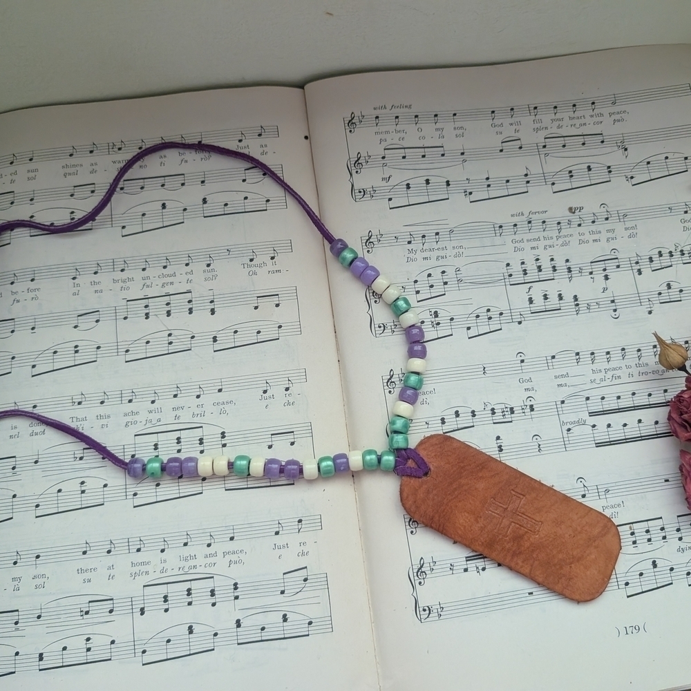 Beaded Necklace with Brown Cross Pendant